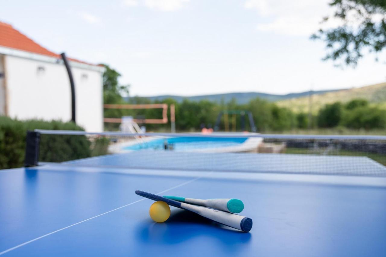 Holiday Home Sego With Private Pool Veliki Brocanac Εξωτερικό φωτογραφία